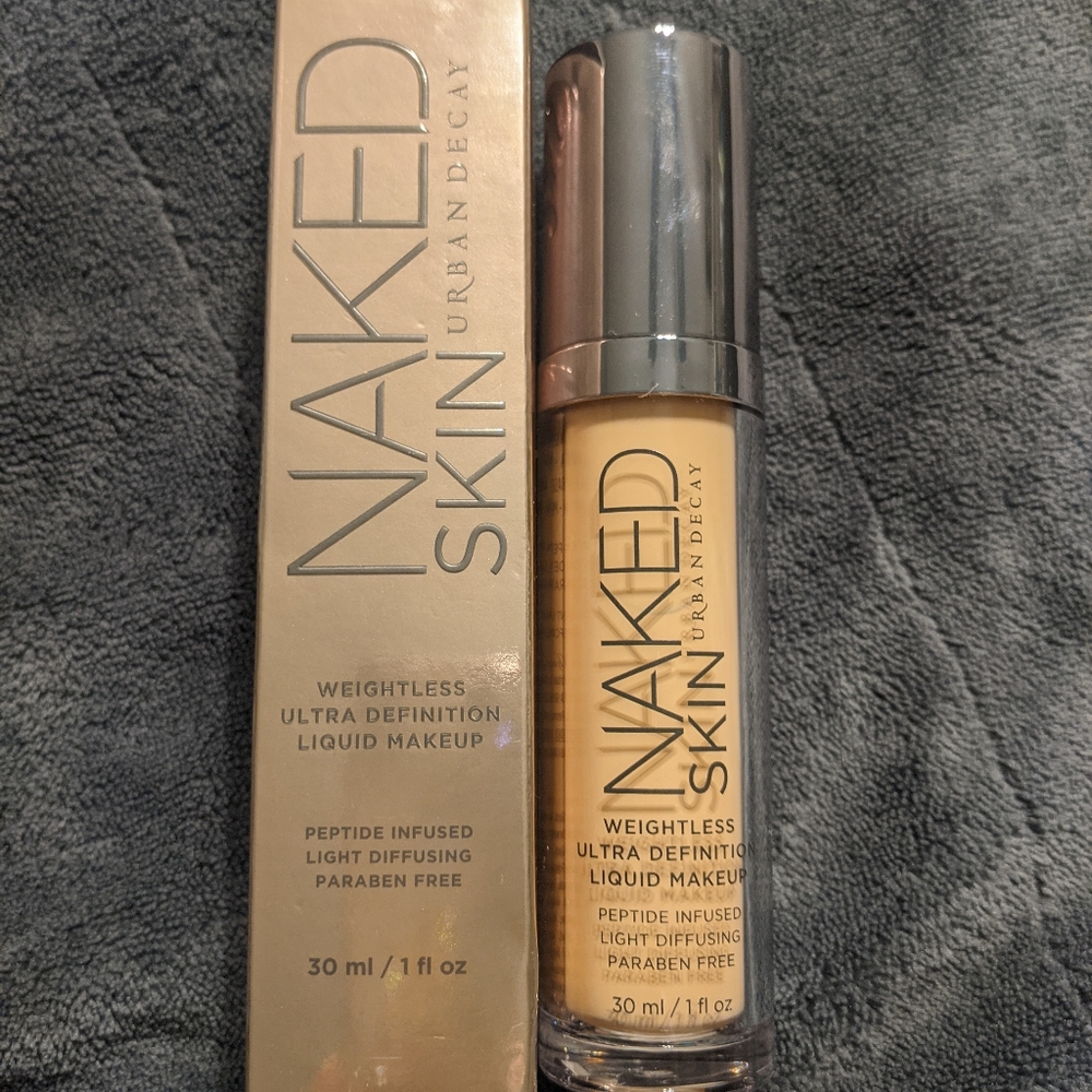 Urban Decay Naked Skin Weightless Liquid Makeup
